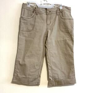 Maurices Brown Khaki Capri Shorts Womens Size 11/12 Cotton Mid Rise
